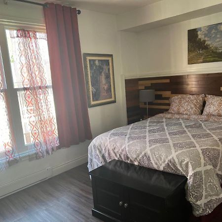 Le 2316-1 Un Leilighet Saint-Hyacinthe Eksteriør bilde